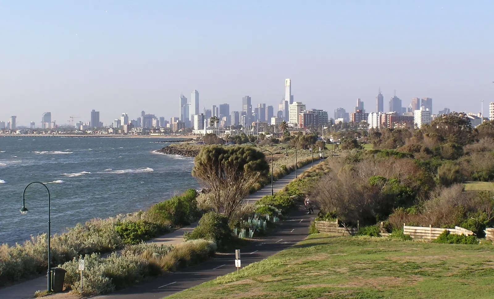 Highlatch services in Elwood
